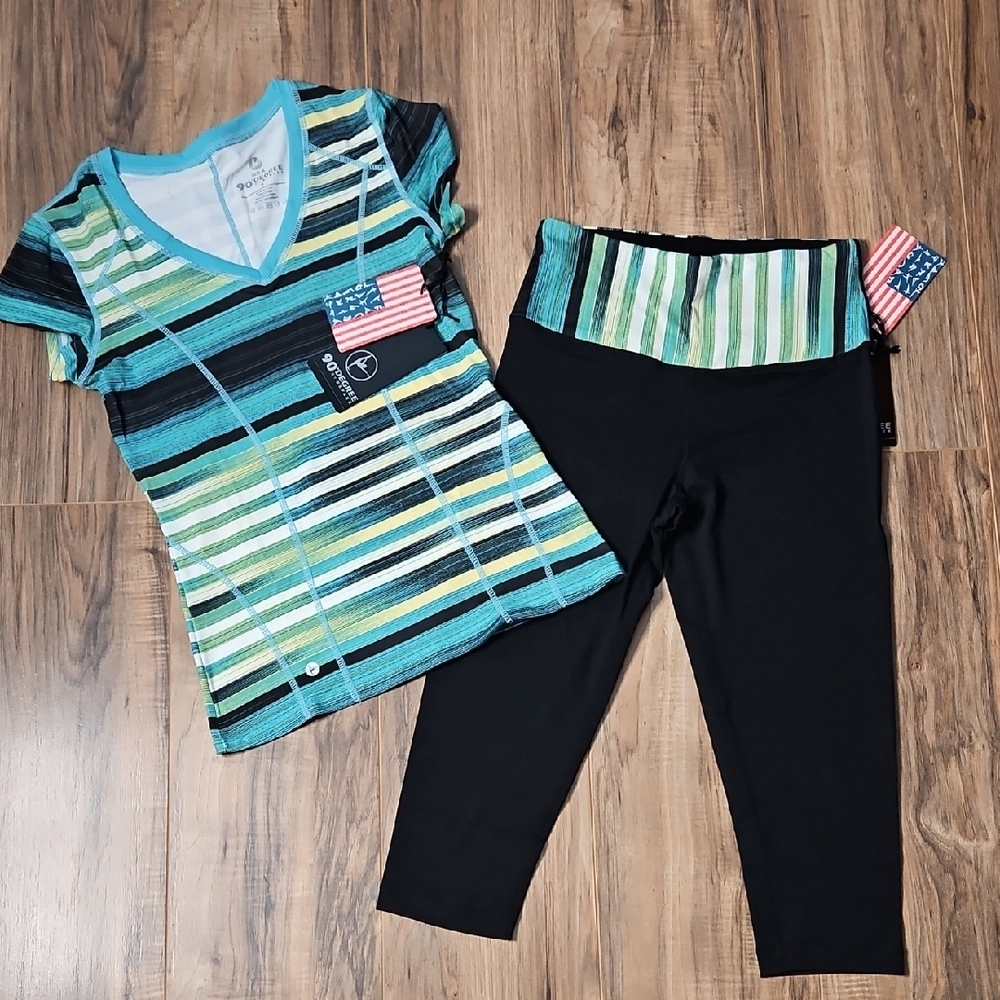 90 Degree By Reflex Women’s Striped V-Neck Top and Black Leggings Set NWT Small
